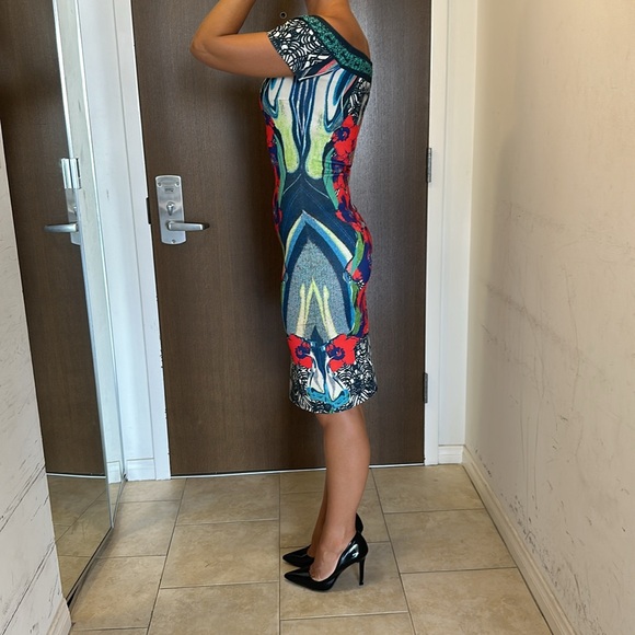 TROPICAL COLORFUL OFF THE SHOULDER TUBE DRESS CAP SLEEVES - Picture 8 of 8